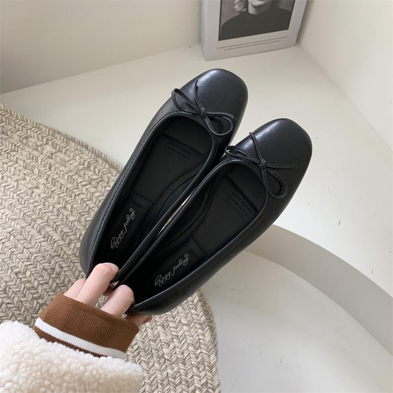 

Туфли на плоской подошве Xiaoxiangfeng женские весна 2025 новые поздние вечерние ветреные универсальные темпераментные женские туфли с бантом 35