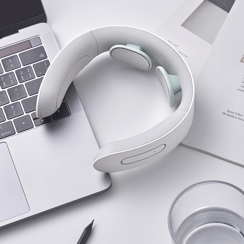 Bear Cervical Spine Pulse Massager CN plug (adapter included)