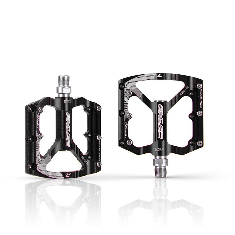 

ENLEE Bicycle Pedal One-Piece CNC Aluminum Alloy Ultralight Seal Du Bearing BMX Mtb Bicycle Pedals Accessories CR-2 black