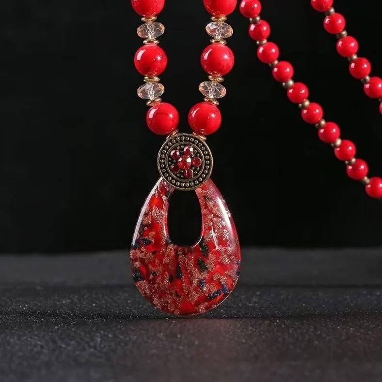 

Намисто з підвіскою One Size червоний