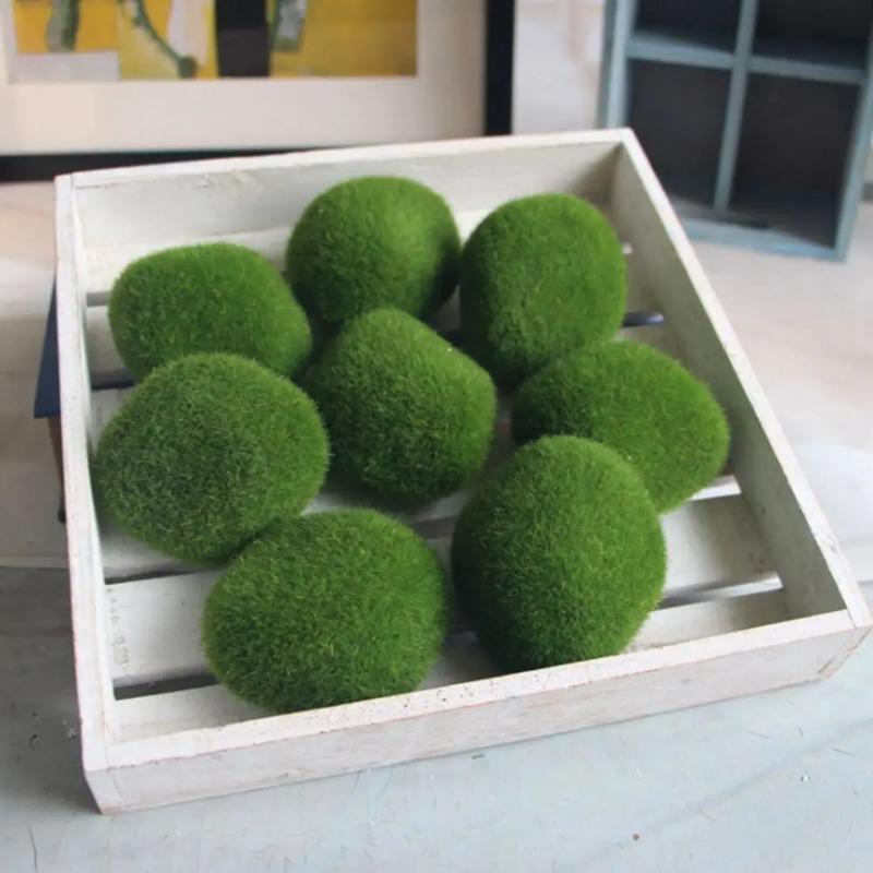 

Fashion Artificial Green Moss Ball Fake Stone Simulation Plant DIY Decoration for Shop Window Hotel Home Office Wall Decor