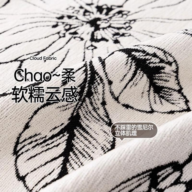 Irregular Sofa Cushion  New French Four-Season Universal High-End Sofa Seat Cushion Anti-Cat Scratch Sofa Cushion