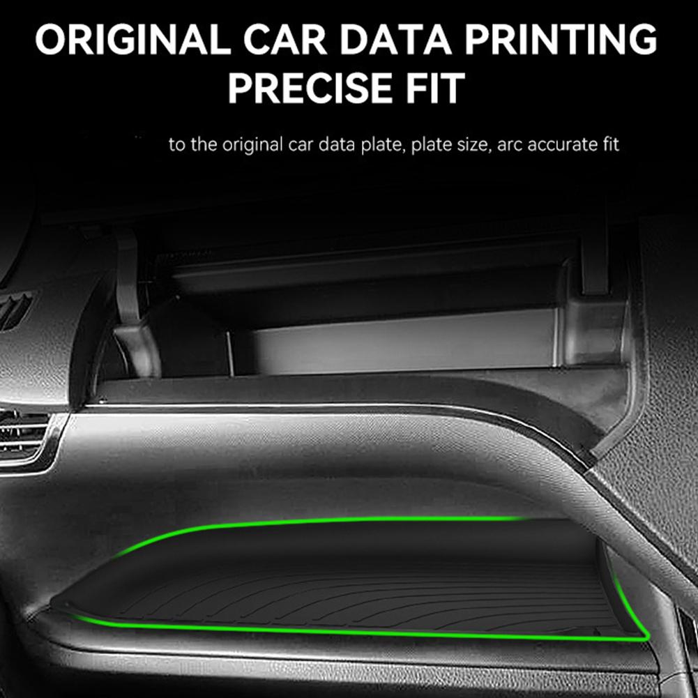 For 14-21 Toyota Voxy/Noah NOAH 80 Car Front Passenger Silicone Pad Storage Pad Car Interior Accessories