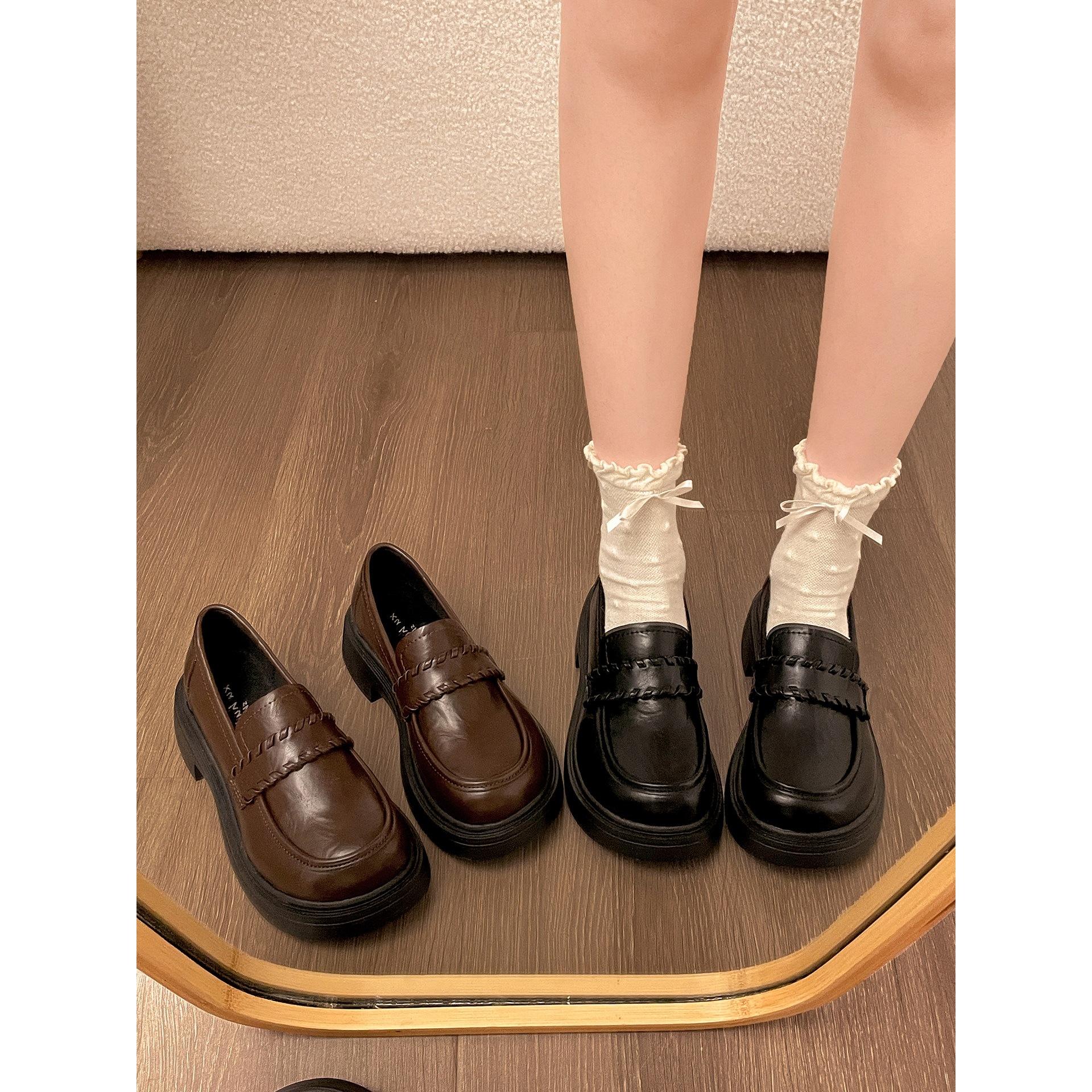 Retro British style black thick-soled small leather shoes 2026 new spring and autumn with skirts versatile soft-soled loafers 35