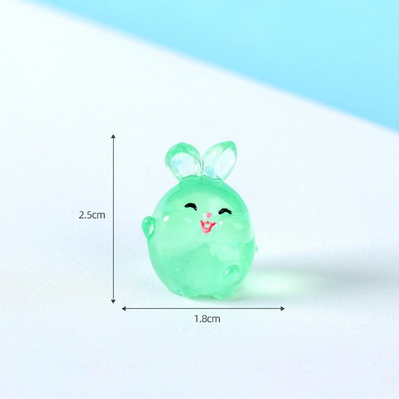 Cute Glow-in-the-dark Little Rabbit Animal Figurine Decorative Accessories Mini Car Desktop Ornaments
