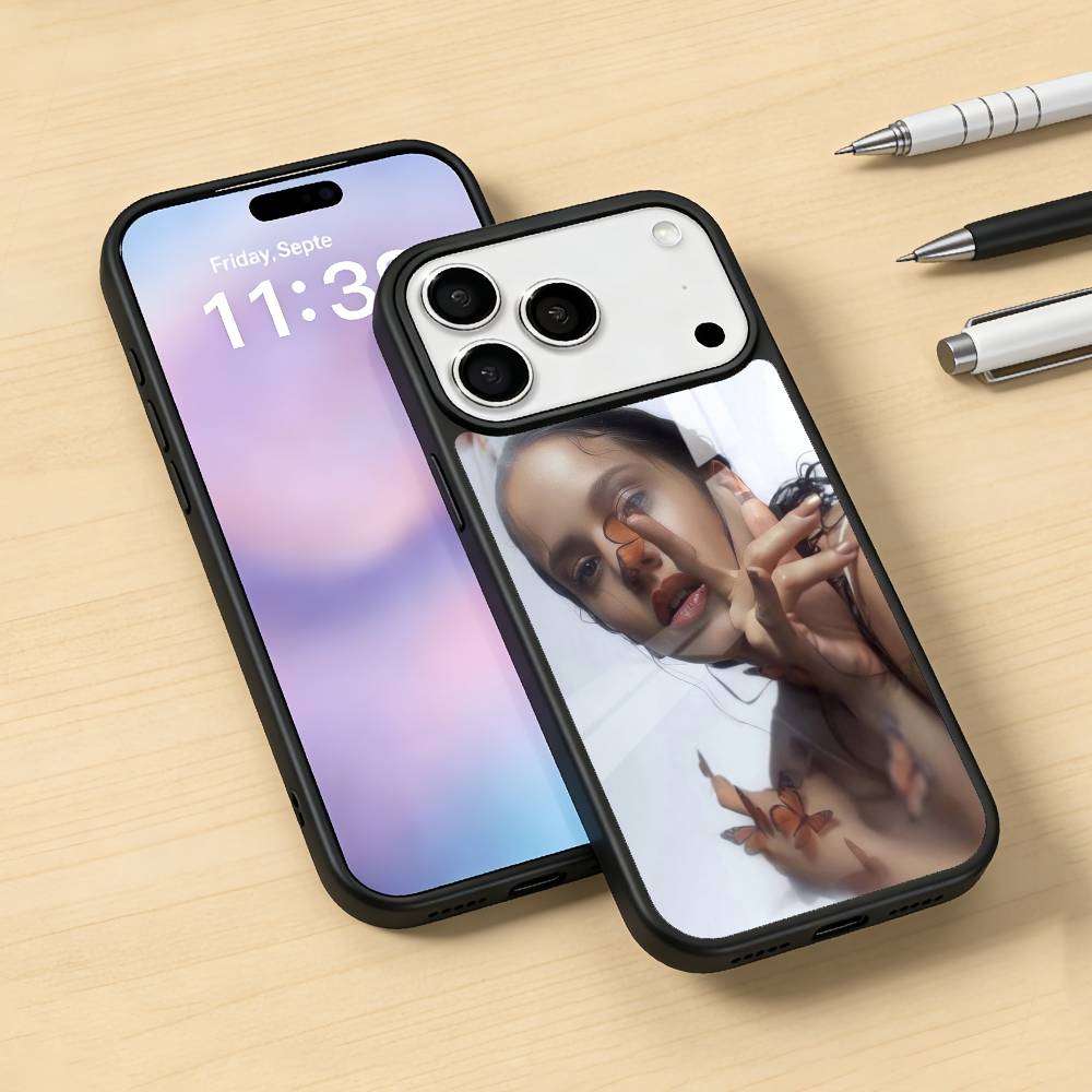Singer R-Rosalia Spanish Phone Case For iPhone17,16,15,14,13,12,Pro,Max,Magnetic For Magsafe Wireless Charging