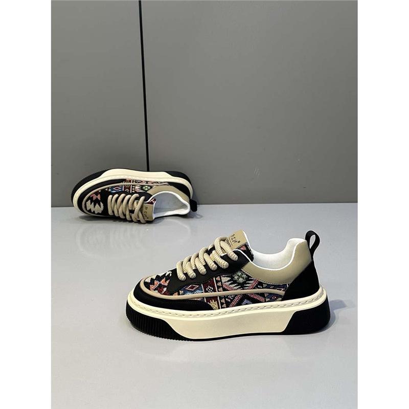 Spring casual board shoes breathable thick-soled comfortable sneakers