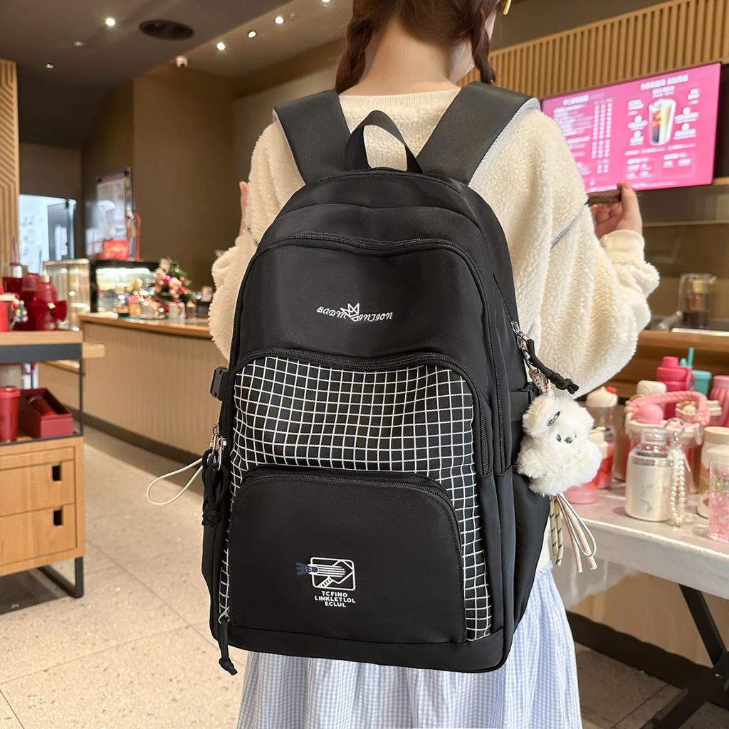 Schoolbag Korean version of large-capacity middle and high school student schoolbag girl backpack daily commute versatile contrasting color backpack