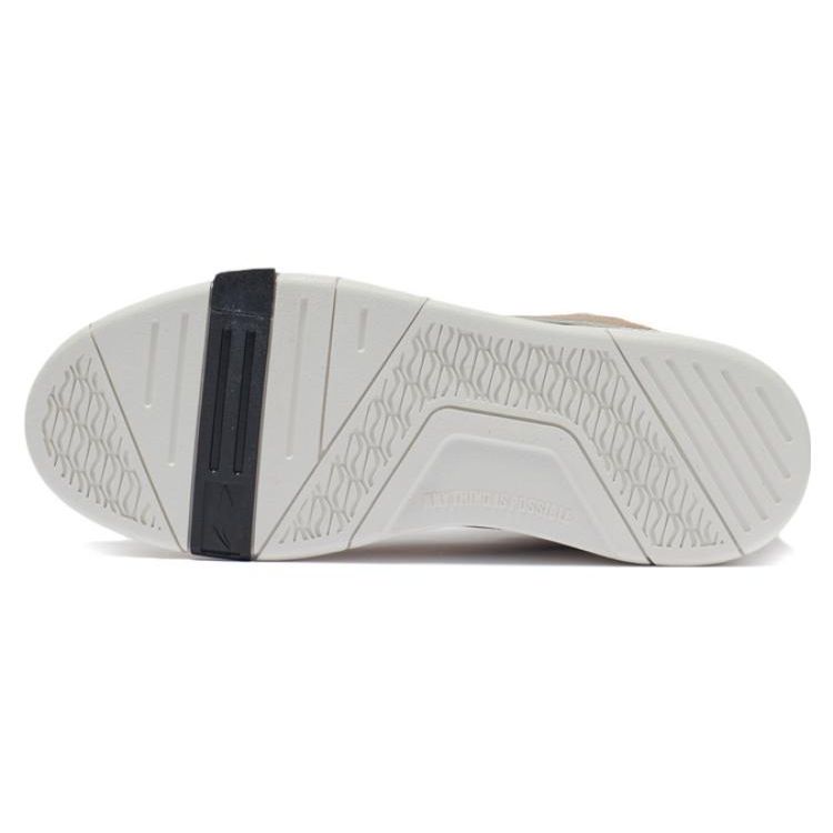 Li Ning Suprewave Mid Slip Resistant Durable High Top Skate Shoes Women Skate Shoes White Black Gold AGCR234-2