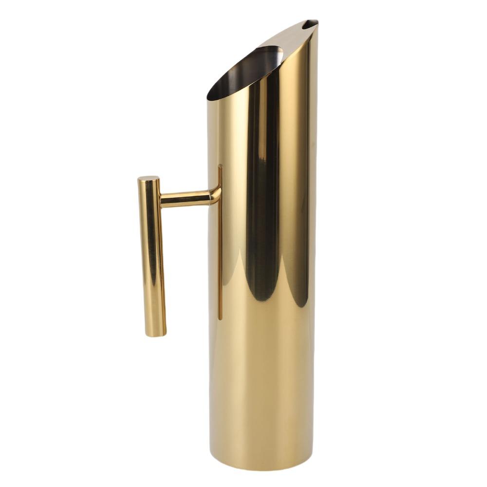 Handle Design Stainless Steel Pitcher 2L Capacity Water Pitcher Beverage Container Bar Drinkware