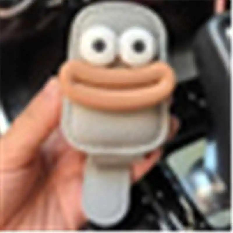 

1PC Creative Cartoon Car Sun Visor Clip - Multi-functional Eyeglass & Card Holder, Practical Organizer for Eyeglass Frames сірий колір