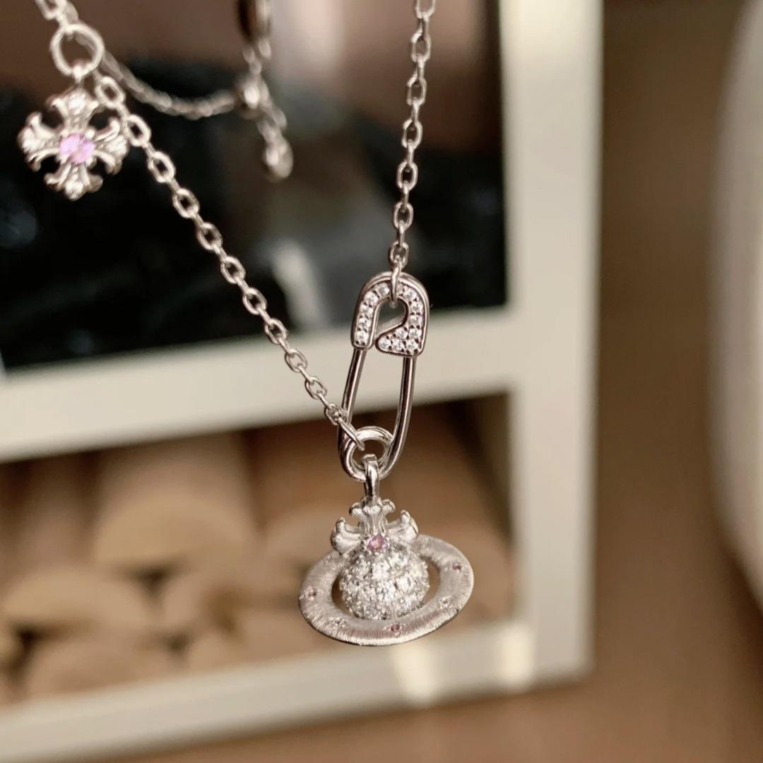

French Iris Silver Brushed Pin Saturn Necklace Women S Inlaid Pink Diamond Niche Premium Sweater Chain Accessories Tide