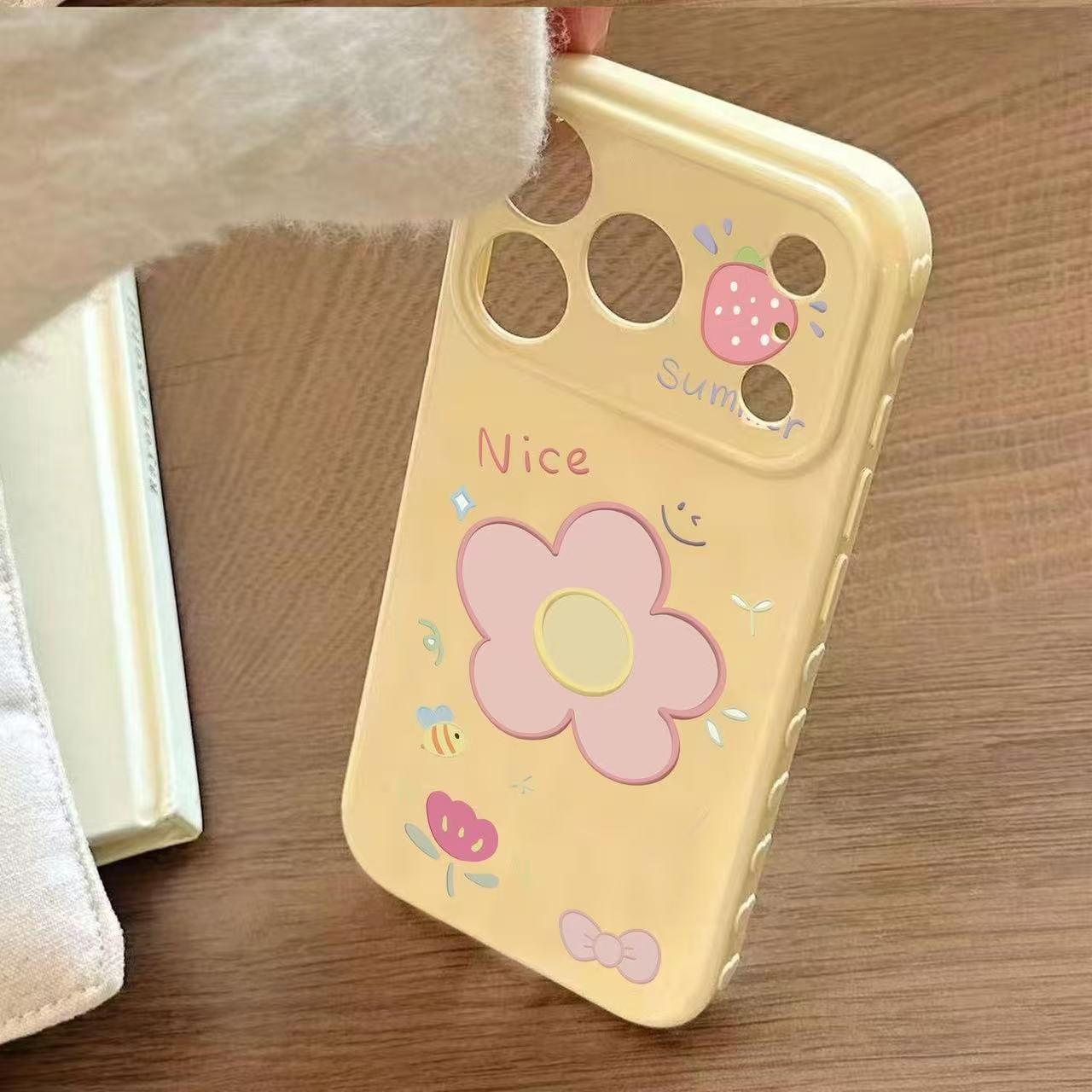 

English Strawberry Flower Heart Phone Case for iPhone 17 Pro Max & Apple 16/15/14 Plus iPhone 17 Pro Max with Integrated Camera Button