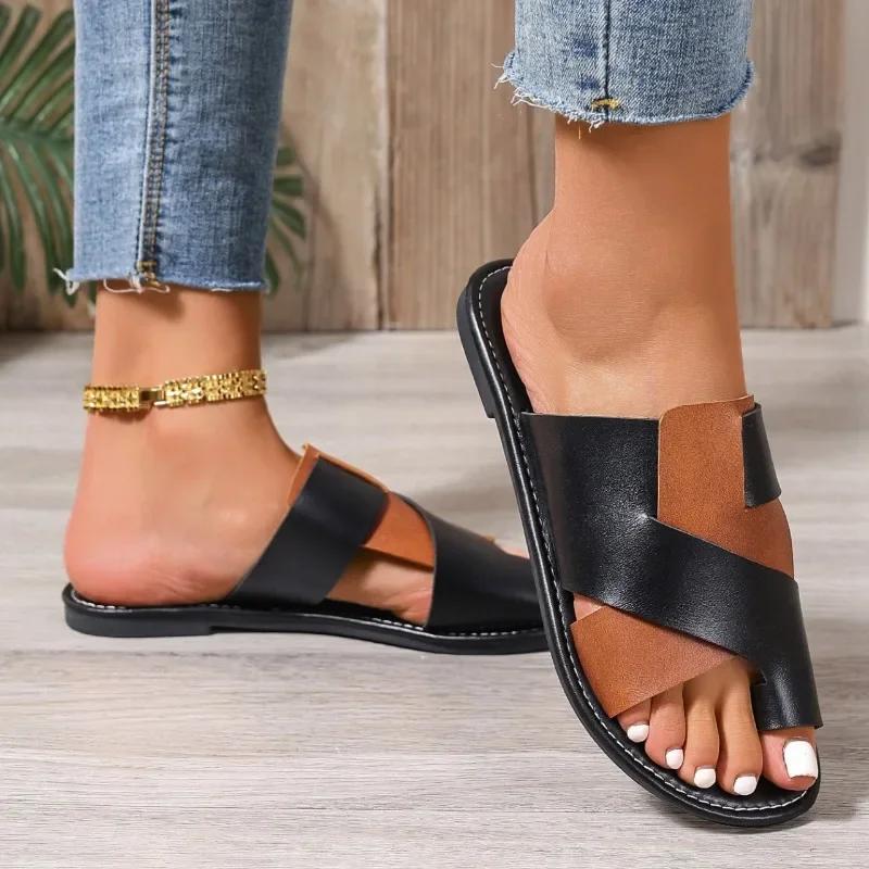 Mode Hausschuhe Damen 2025 Sommerschuhe Damen Zehentrenner Damen Hausschuh Lässig Übergröße Runde Zehenpartie Gemischte Farben Flach mit Offenen Zehen Sandalen