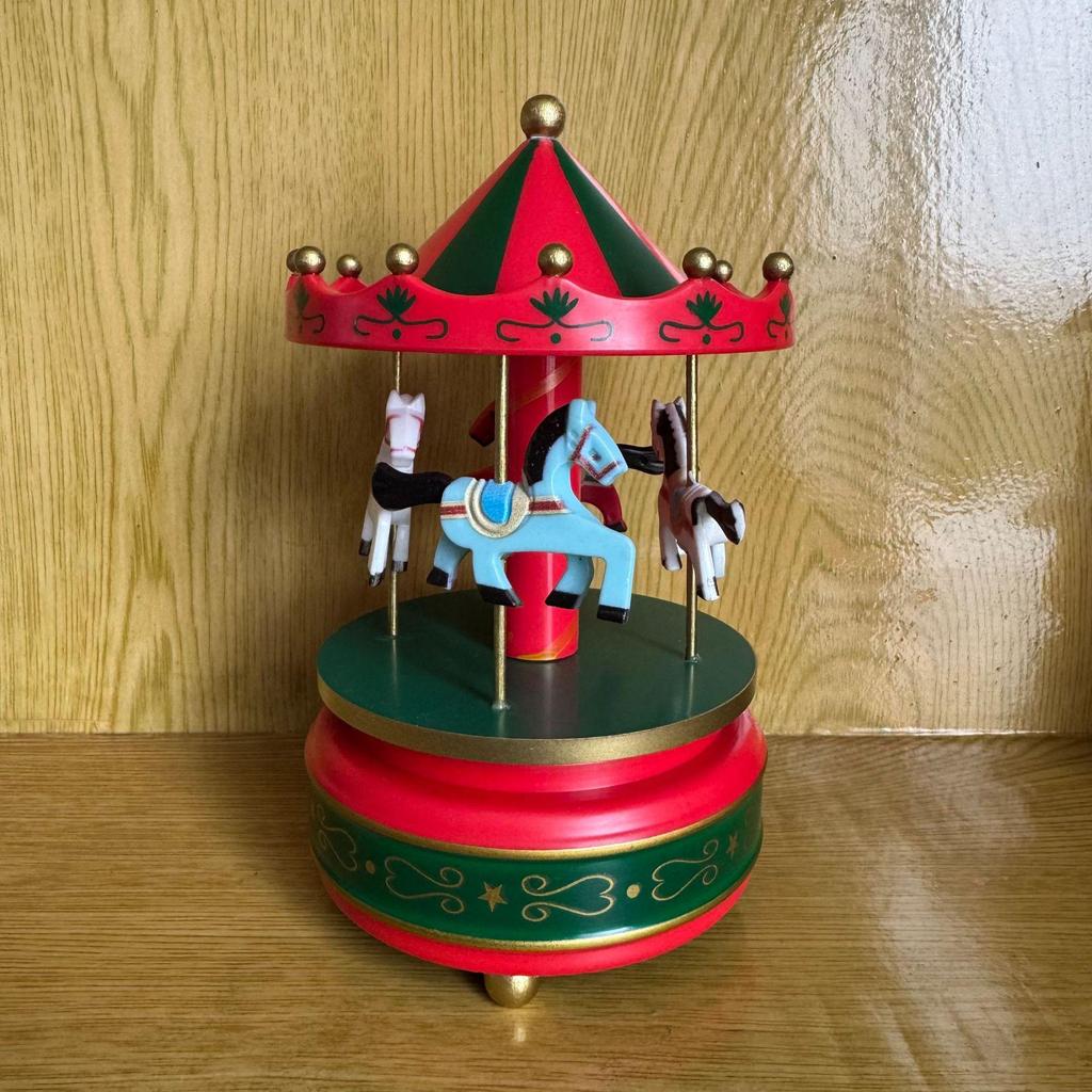 Music Box Carousel Birthday Cake & Christmas Decoration Gift