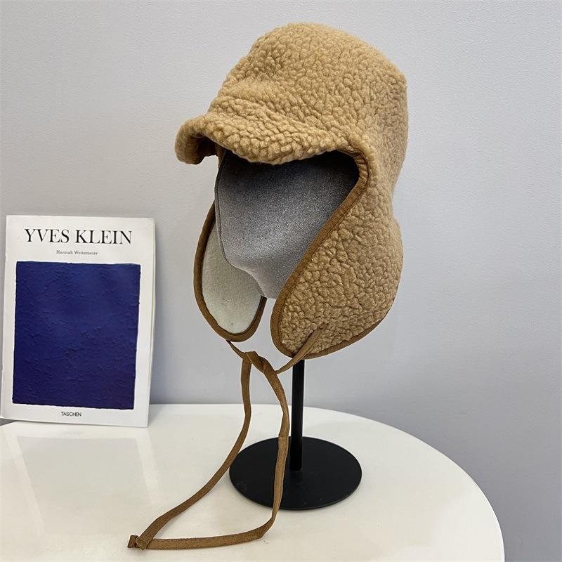 Lightweight and Simple Lamb Wool Winter Men and Women Outdoor Ear Protection Cold College Wind and Snow Hat Tide