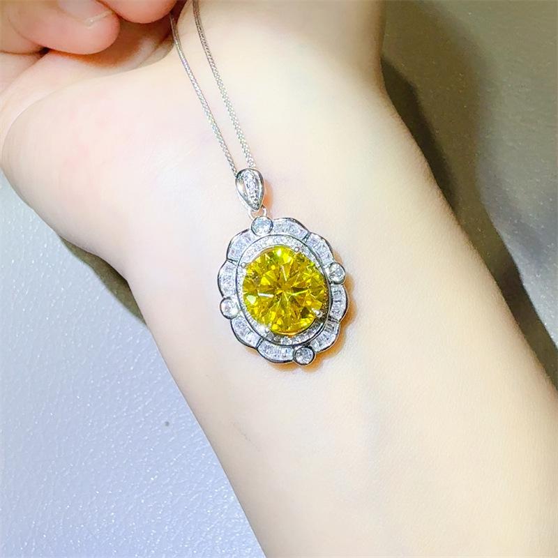 Luxury 5 Carat Yellow Moissanite Women s Pendant - European & American Style Hot Sale New Gift