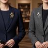 Elegant Retro Animal Brooch Crystal New Year Lapel Pin Fashion Vintage Horse Brooch  Men's Suit