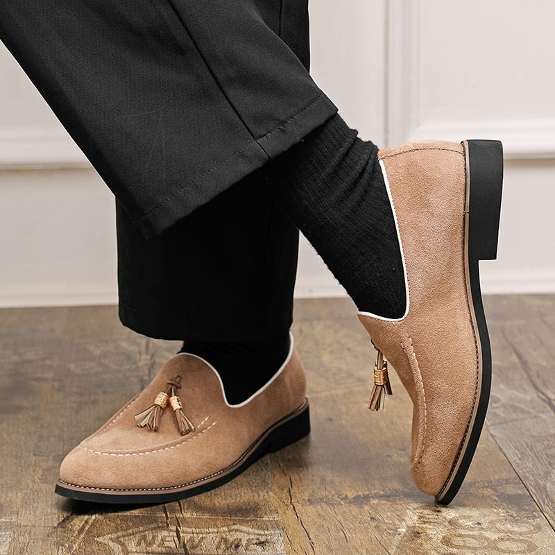 Fashion Four Seasons Business Men Fringed Shoes Men One-foot Casual Comfortable Breathable High-quality Loafers Social Shoes Sizes 38-47