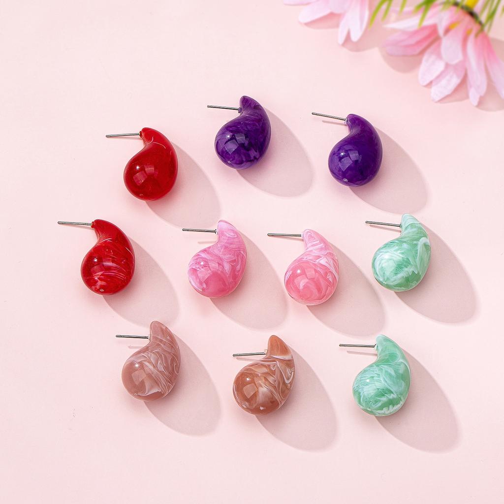 A Pair of Women's Earrings in the Shape of Colorful Water Drops, Made of Acrylic Material, Suitable for Everyday Wear and Vacation Wear
