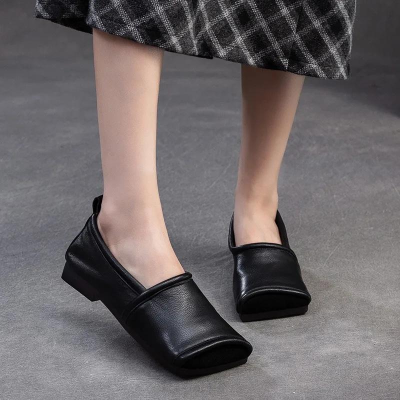 Fashion 2025 Autumn New  Leather Square Toe Flat Loafers Retro Soft Sole Comfortable Women's Slip-on Shoes