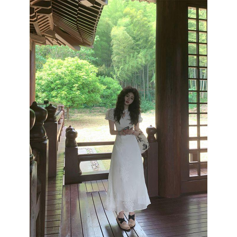 

Kumikumi New Chinese Style Stand Collar Embroidered Cheongsam Dress Women Summer Niche Chic Slim fit Slimming Long dress Beige L