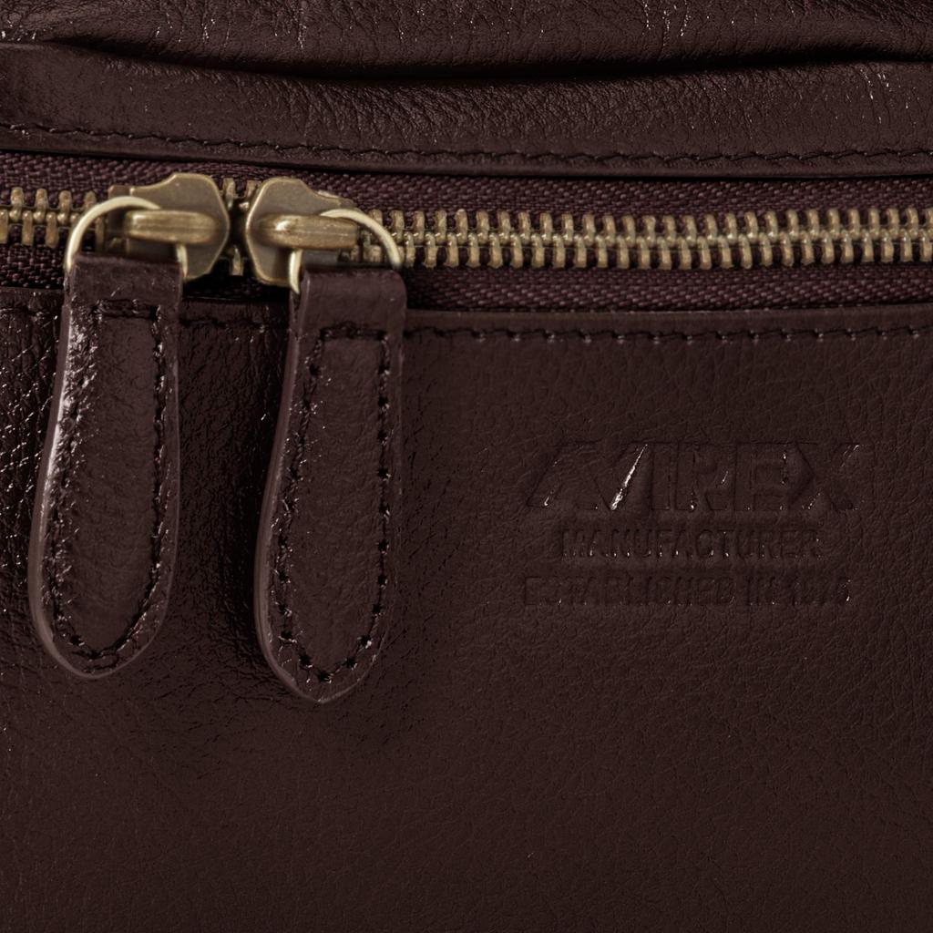 Cowhide Body Bag AVX5614 Genuine Leather Chocolate [Avirex]