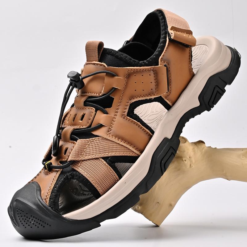 

Мужская обувь 2024 года, летние новые сандалии с завязками на голове, мужская спортивная и любительская обувь, полые дышащие пляжные туфли с отверстиями 38 коричневый