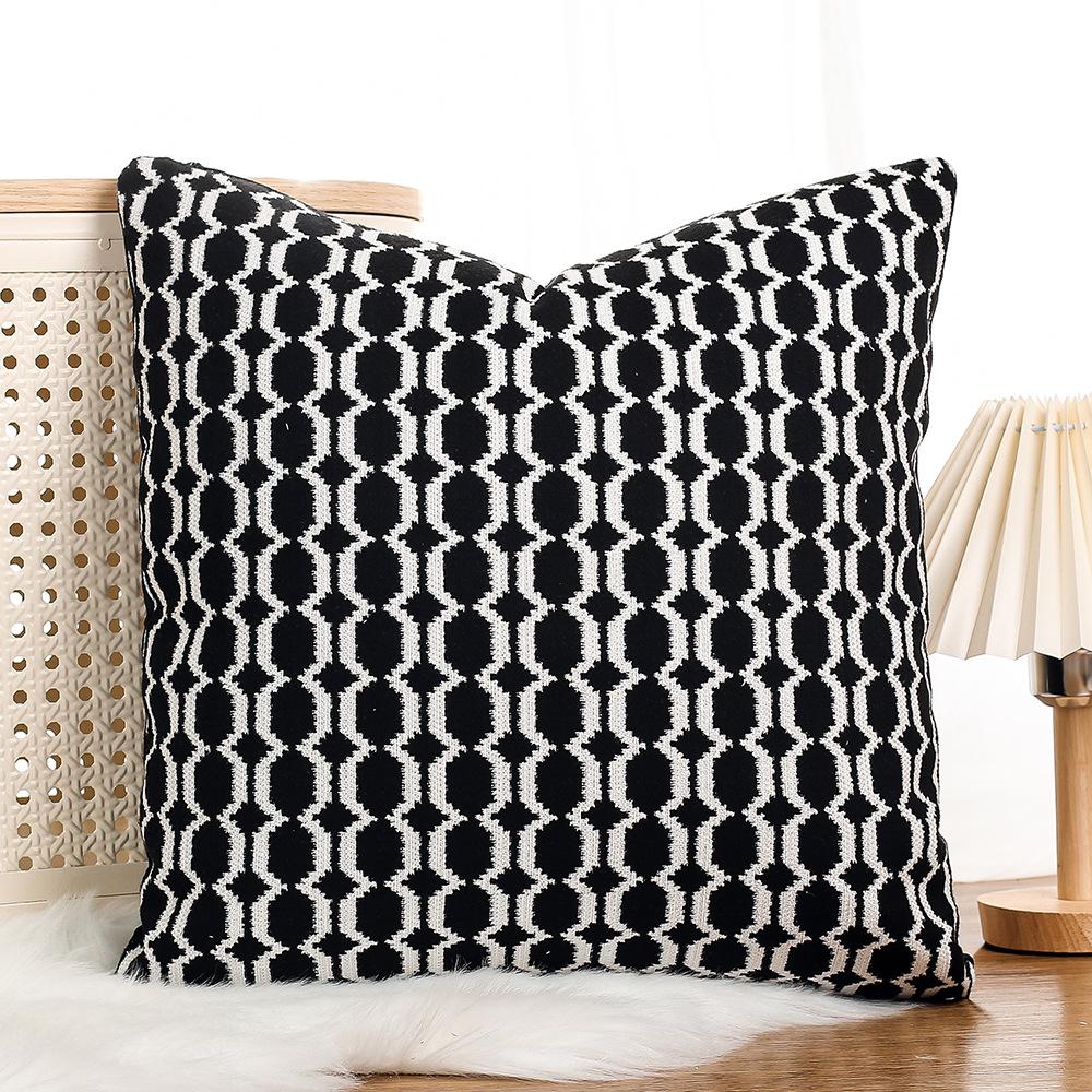 

New Chenille Chain Stripe Pillow Cover Retro Chic Geometric Pillow Cover 30 * 50Cm without core