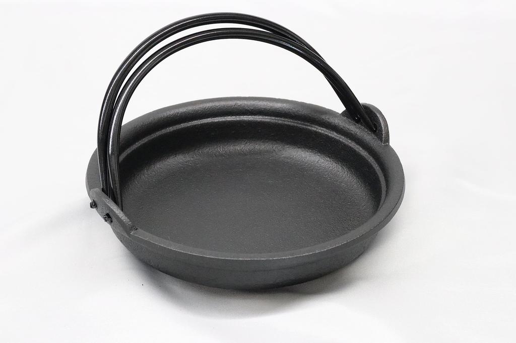Asahi Cast Iron Nambu Iron Sukiyaki Pot (Gas, Induction, Oven Grill Pan, and Toaster Oven Compatible) for Commercial Use