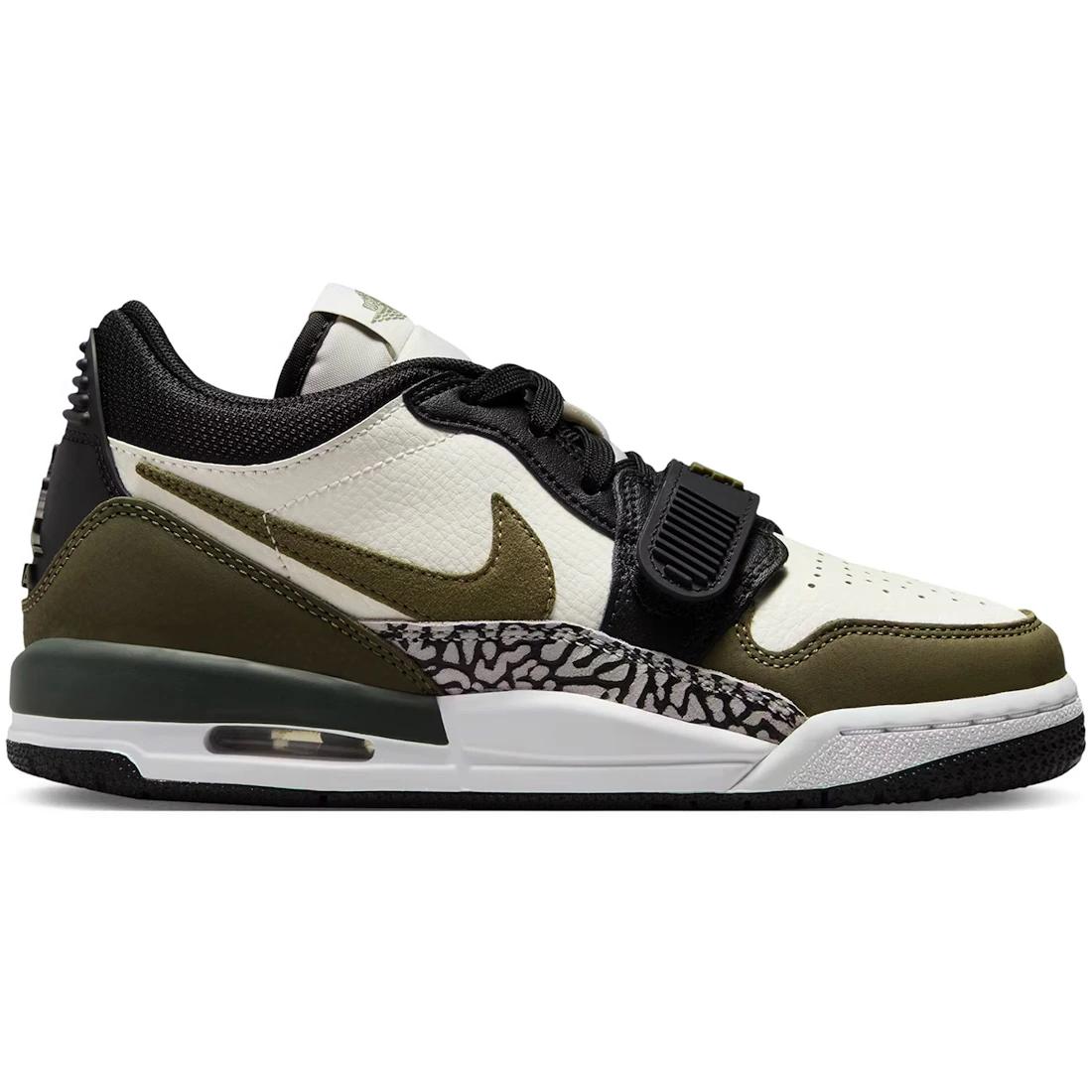 

Sneaker Jordan Legacy 312 Low Medium Olive (GS)(CD9054-120) 36