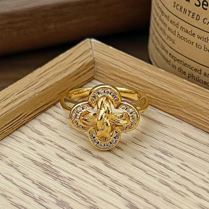 French Medieval Retro Brushed Four-Leaf Clover Open Ring Niche High-End Diamond-Encrusted Zircon Flower Index Finger Ring Female
