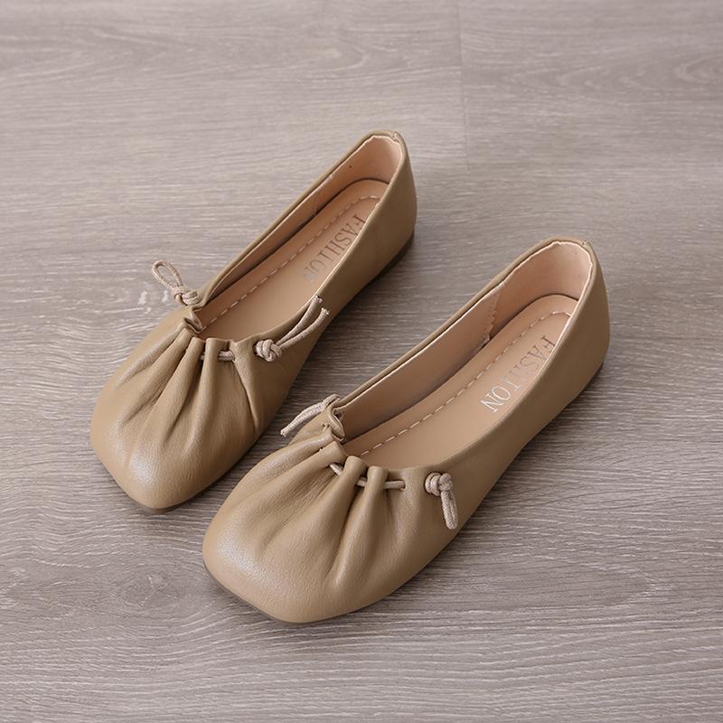 2025 Spring and Autumn New Flat-soled Maternity Shoes Comfortable Nurse Big Head Non-slip Square Head Casual Internet Celebrity Soft Leather Single Sh