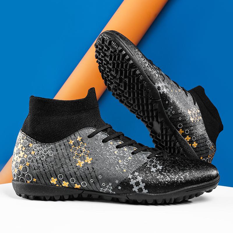 Men Soccer Shoes Women Football Boots Cleats Outdoor High Top Sport Footwear Breathable Non-Slip Grass Training Sneakers 35