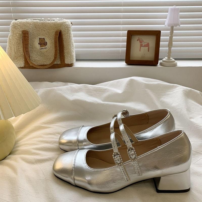 Fashion 2025 Spring and Autumn New Women's Shoes Fashion Shallow Mouth Solid Color Single Shoe Square Head One Button Strap Single Shoe
