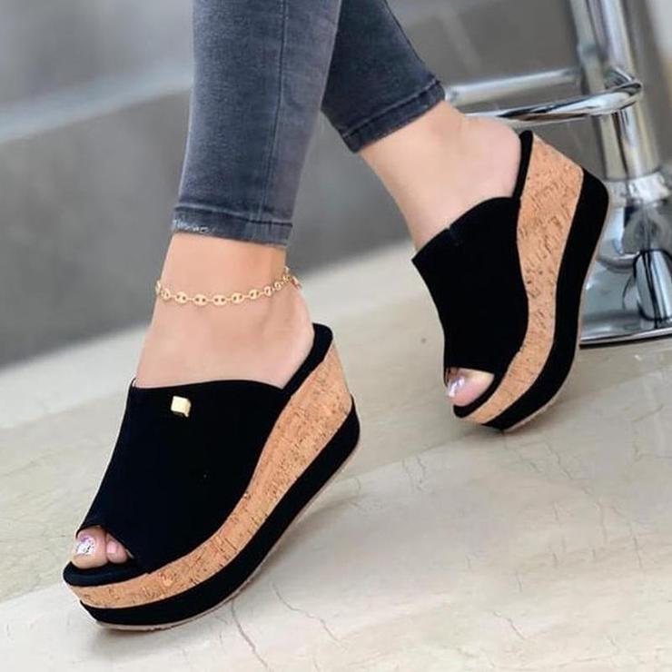 2019 New Womens Soft Wedges Shoes Casual Slippers Solid Thick Bottom Female Fish Mouth Summer Beach Flats Sandals 2019 New Womens Soft Wedges Shoes Casual Slippers Solid Thick Bottom Female Fish Mouth Summer Beach Flats Sandals
