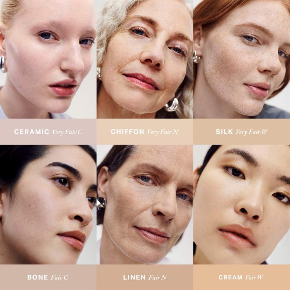 Merit Der Minimalist Perfektionierender Teint Foundation Und Concealer Stick 0,23 Unzen Seide Sehr Hell Warm