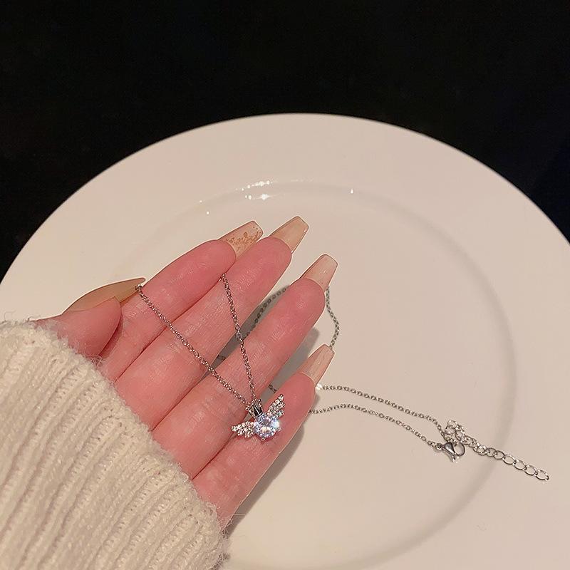 Light Luxury Niche Titanium Steel Necklace Women's Senior Design Sense Zircon Bow Clavicle Chain Neck Chain