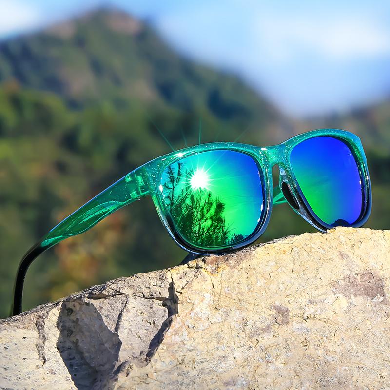 1 pár Unisex Polarizační Čtvercové Módní Sluneční Brýle - Lehký Fialový Třpytivý Rám, TAC Čočky pro Venkovní Sporty a Módu