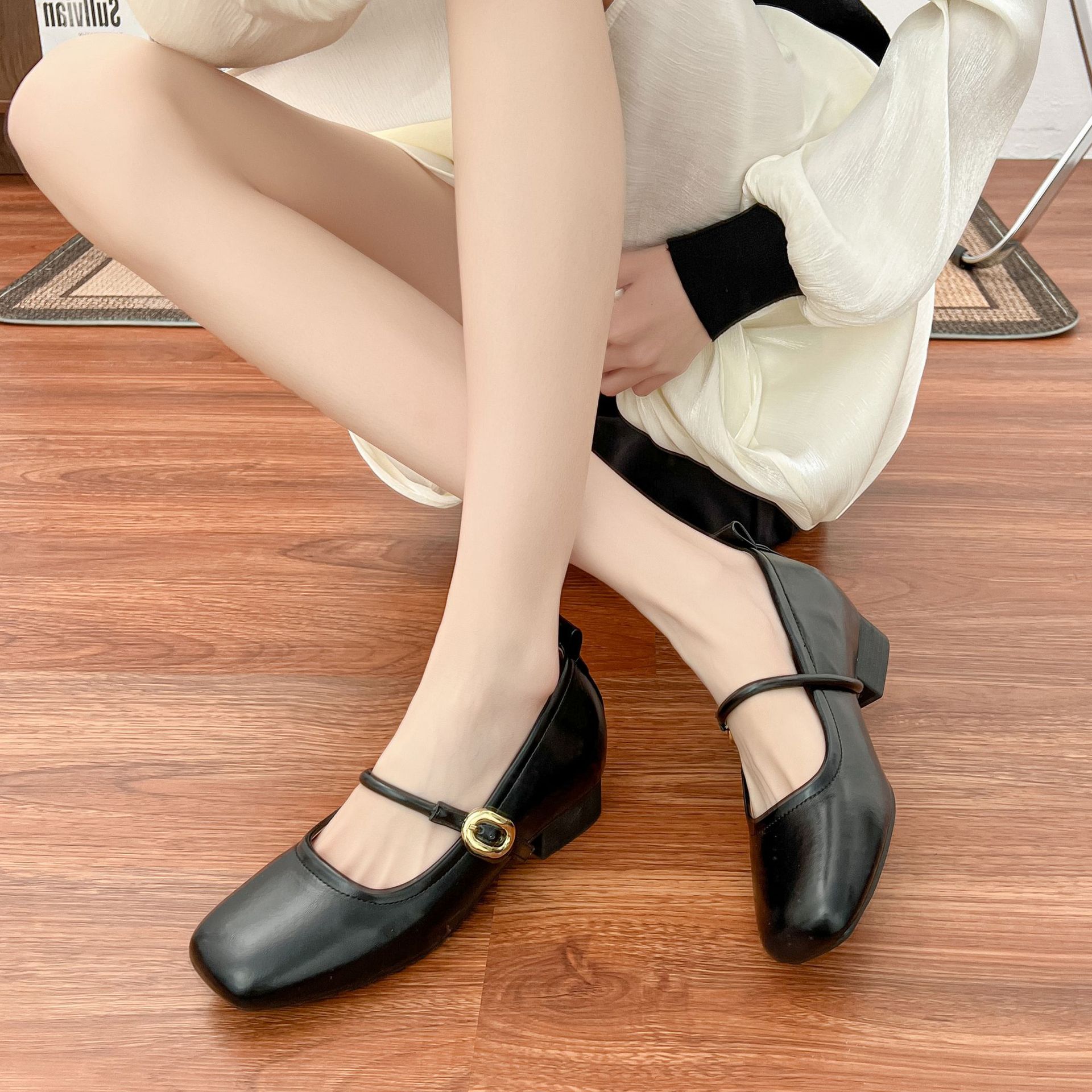 

2025 весна и лето новые туфли на высоком каблуке женская одежда высококлассные туфли-лодочки женские Мэри Джейн туфли-лодочки женская мода 39 чёрный