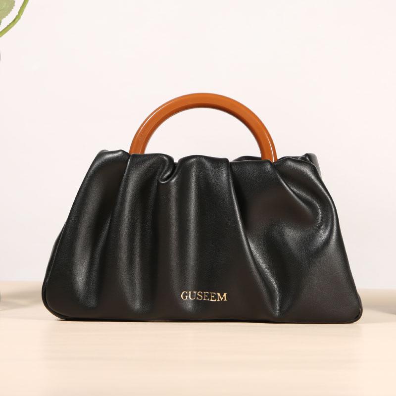 

GUSEEM Женская высококачественная плиссированная деревянная сумка через плечо чёрный