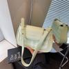 Niche design bag women's new summer versatile messenger bag shoulder underarm small square bag