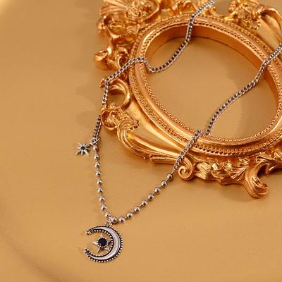 Letošní trendový náhrdelník s přívěskem Měsíc a Hvězda Dámský niche designový smysl Lehký luxusní řetízek na svetr Měsíc a Hvězda