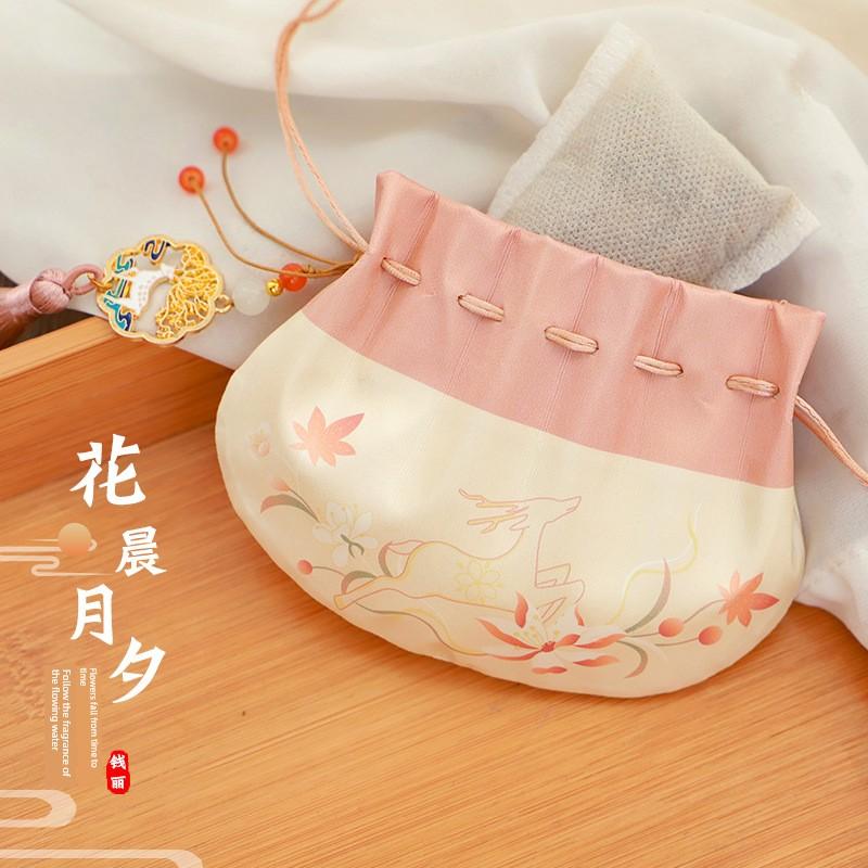 Dragon Boat Festival Fragrance Sachet Empty Bag Handmade DIY Hanging Ornament Mosquito Repellent Bag Mugwort Vintage Style Embroidered Empty Pouch