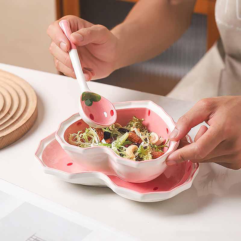 Strawberry Bowl Spoon Plate Set Beautiful Girl Heart Bowl Salad Bowl Dessert Household Tableware