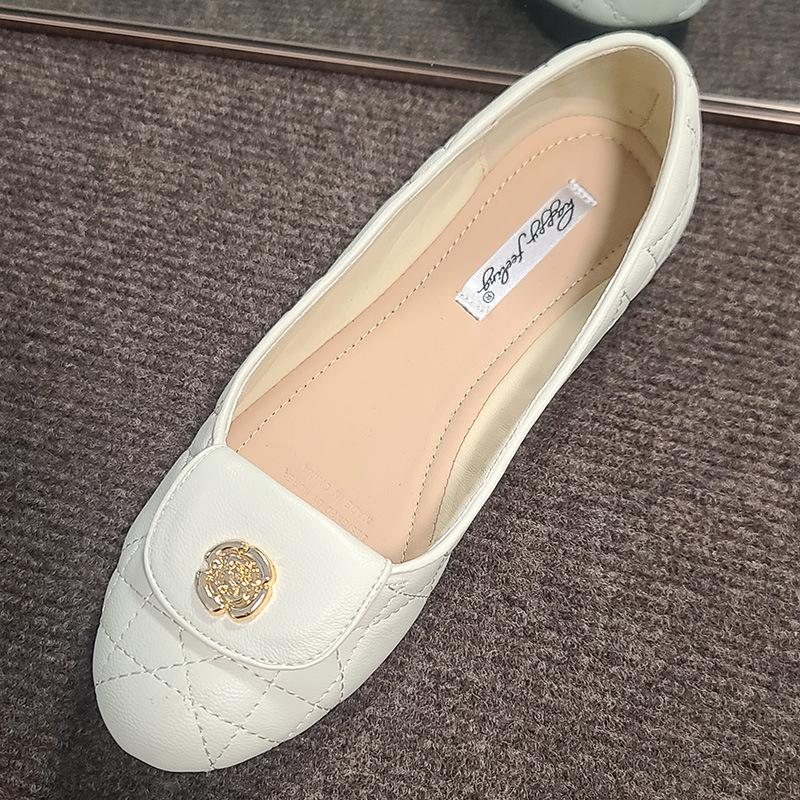 Gentle fairy pearl rhombus flat-bottomed shallow mouth ballet single shoes female retro Mary Jane shoes small leather shoes