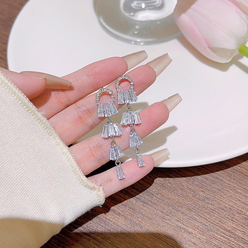 925 Silver Needle Tassel Pearl Earrings: High-End Celebrity Design for Women