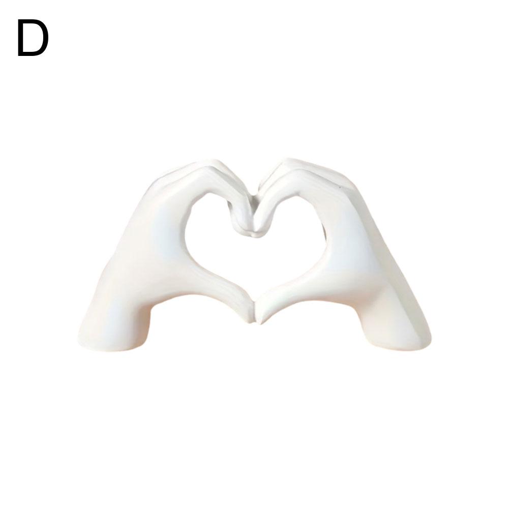 Heart-shaped gesture statue Resin Love Gesture Statues Sculptures Desktop Ornament Sculpture Figurines Office Home Decoration