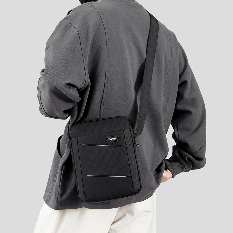 Men's Crossbody Bag Lightweight Nylon Shoulder Bag