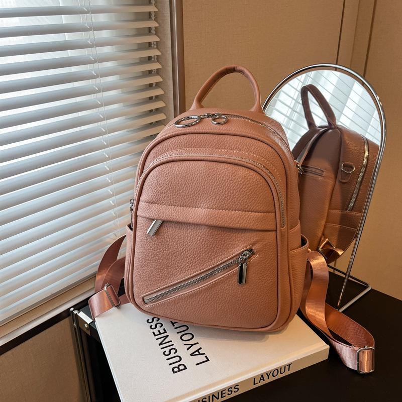 Large capacity backpack women's leisure new fashion portable student bag high-end simple backpack